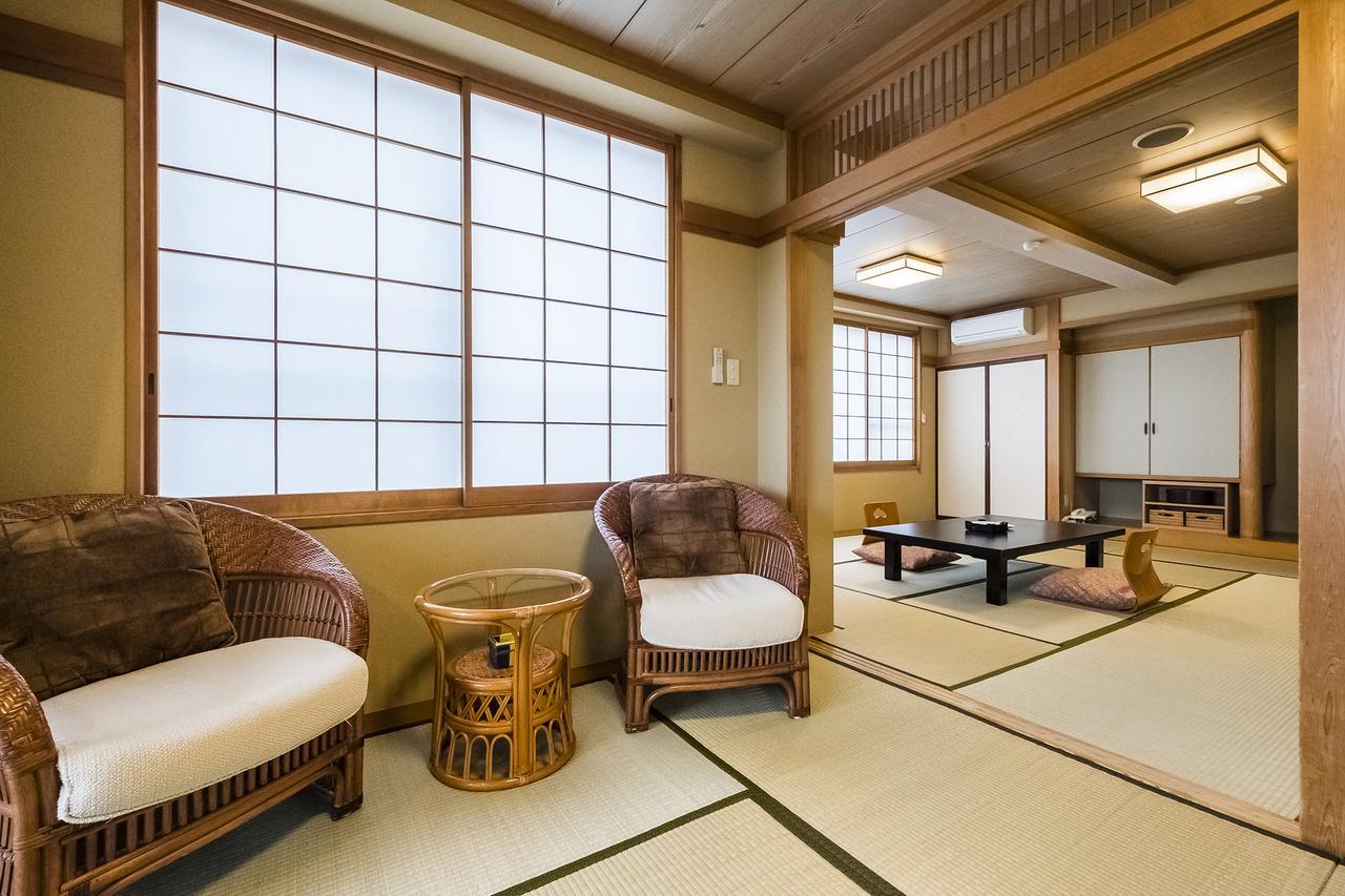 New Tomiyoshi Hotel อาตามิ ภายนอก รูปภาพ
