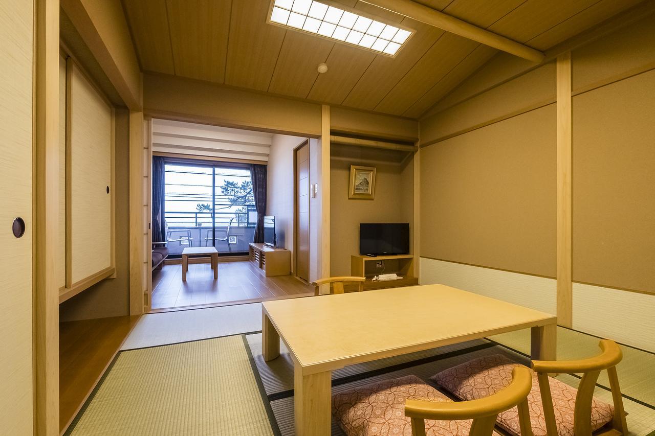 New Tomiyoshi Hotel อาตามิ ภายนอก รูปภาพ